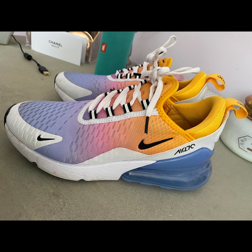 Nike Air Max 270